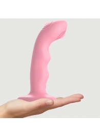 Розовая насадка-стимулятор Strap-On-Me Tapping Dildo Wave - Strap-on-me - купить с доставкой в Орске