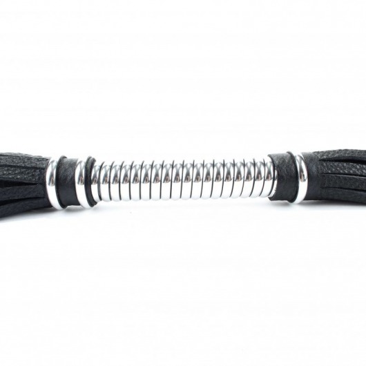 Черная длинная плеть с серебристой ручкой - 56 см. - БДСМ Арсенал - купить с доставкой в Орске