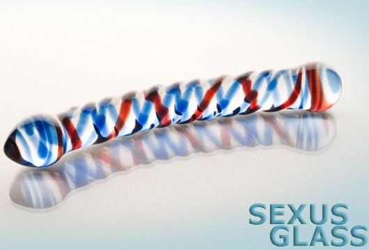 Двусторонний стеклянный фаллос с разноцветными спиралями - Sexus купить с доставкой в интернет-магазине Orgasmix в Орске Двусторонний стеклянный фаллос с разноцветными спиралями - Sexus